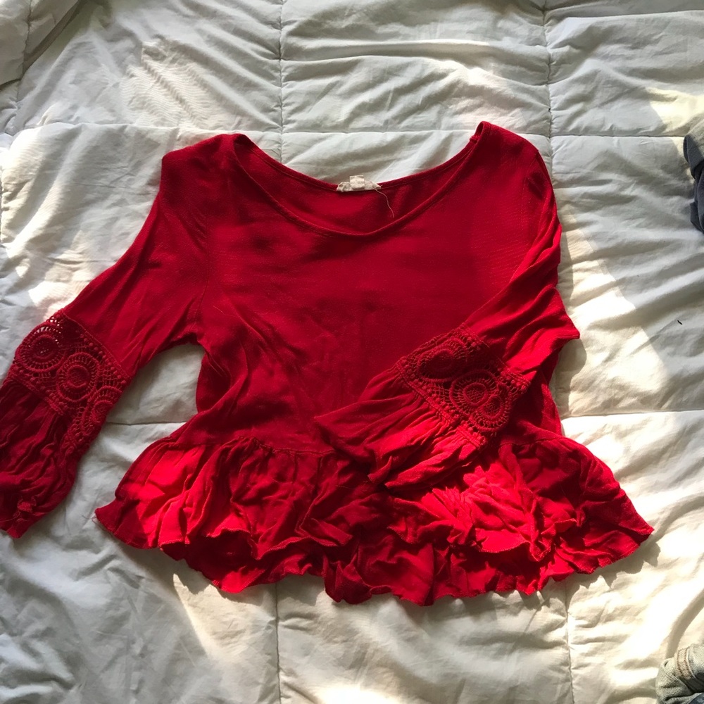 red flowy blouse🥀